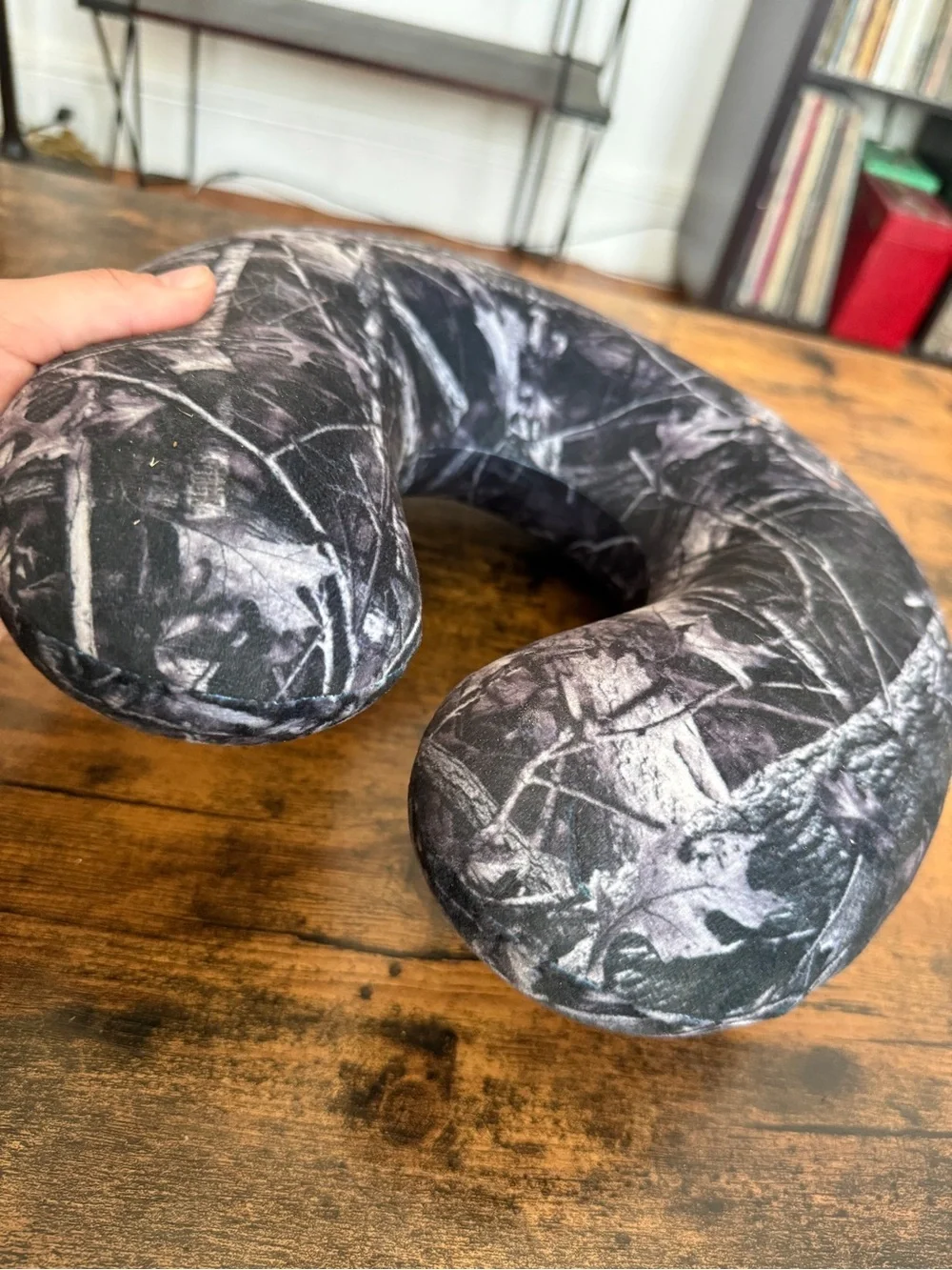 U-Shaped Travel Neck Pillow - Black Camouflage